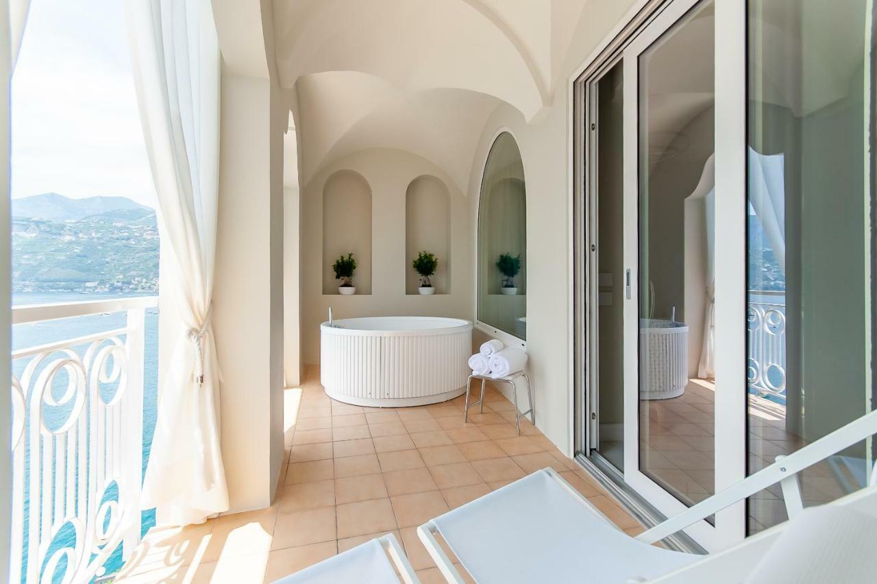 Hotel Club Due Torri Maiori Luaran gambar